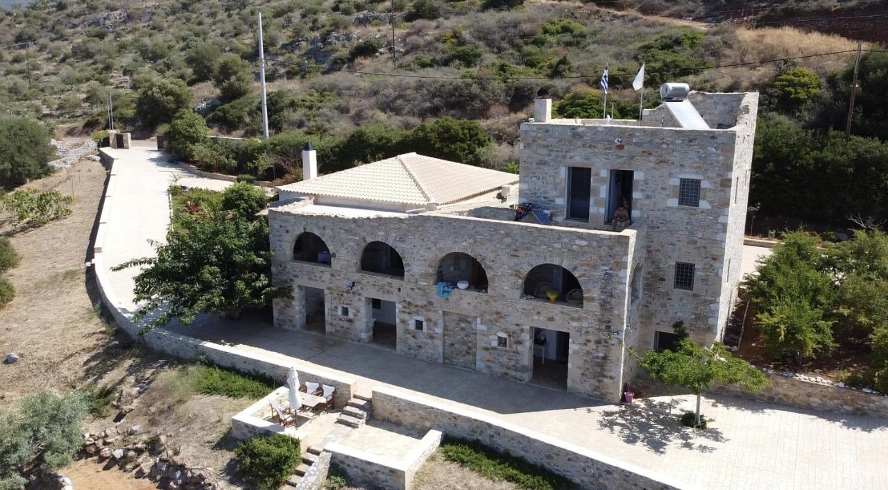 Pogonitsa Daire Kotronion  Dış mekan fotoğraf